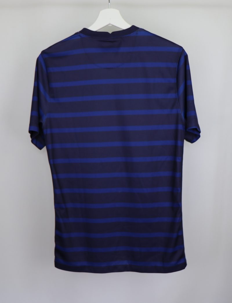 (2) BACK