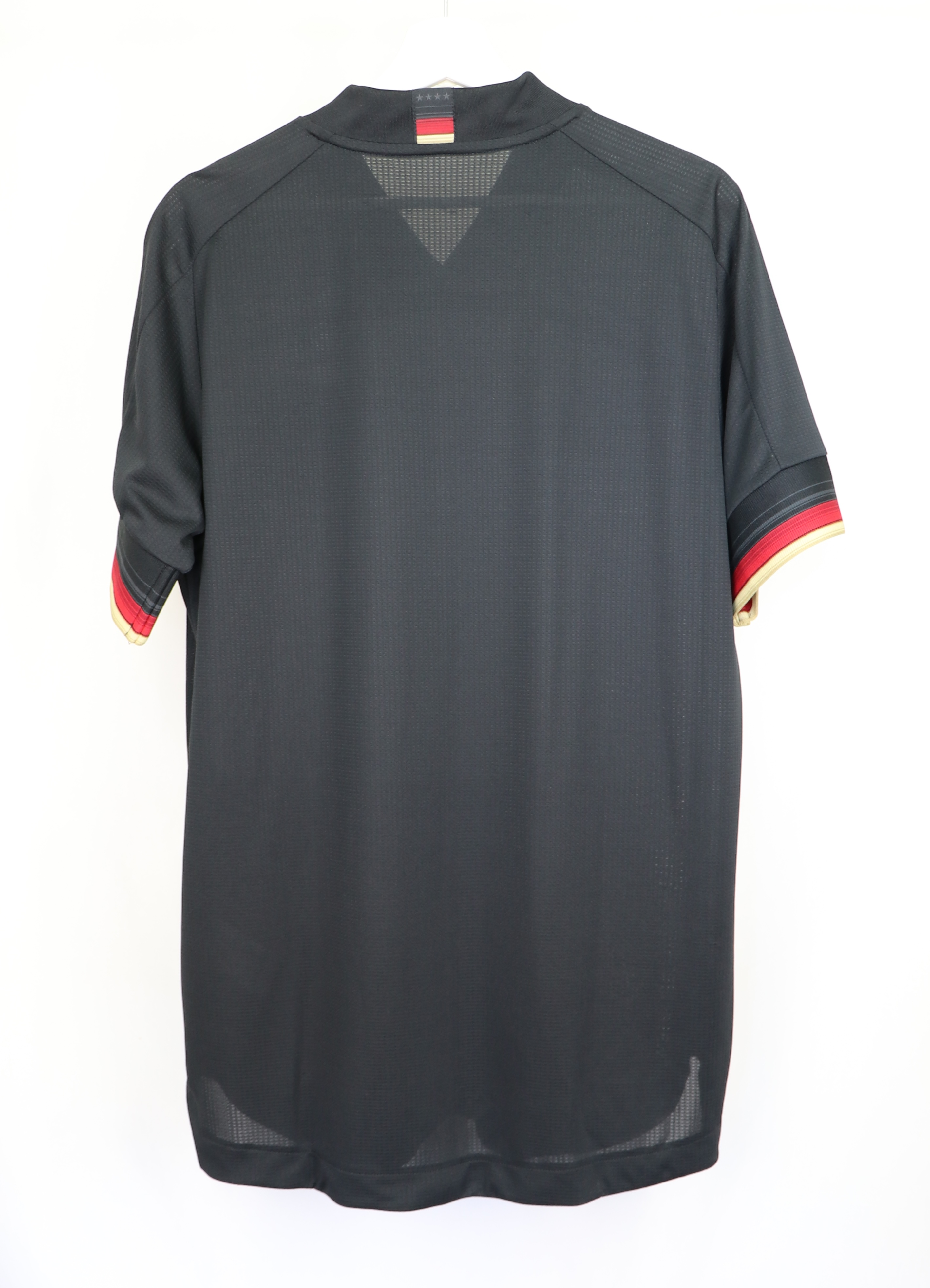 (2) BACK